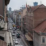 Loox Boutique Apartments Gunduliceva